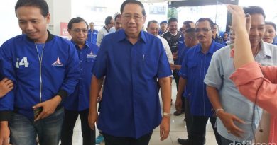SBY Turun Gunung “Lagi” SBY Turun Gunung “Lagi”